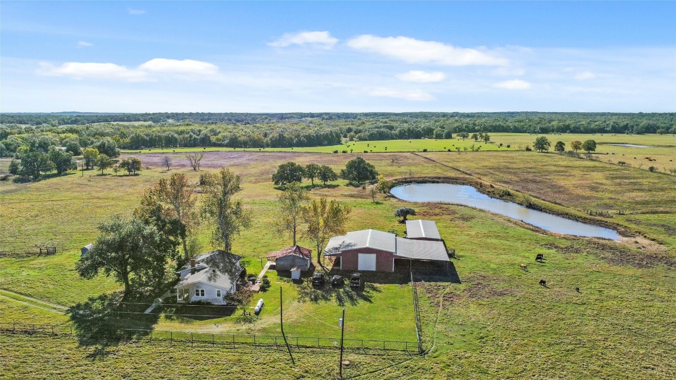 Property Photo:  2530 County Road  TX 78947 