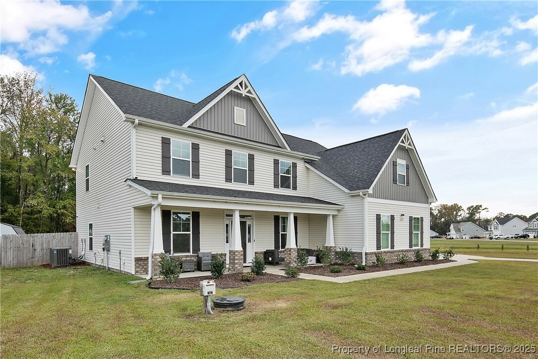 Property Photo:  6922 Running Fox Road  NC 28348 