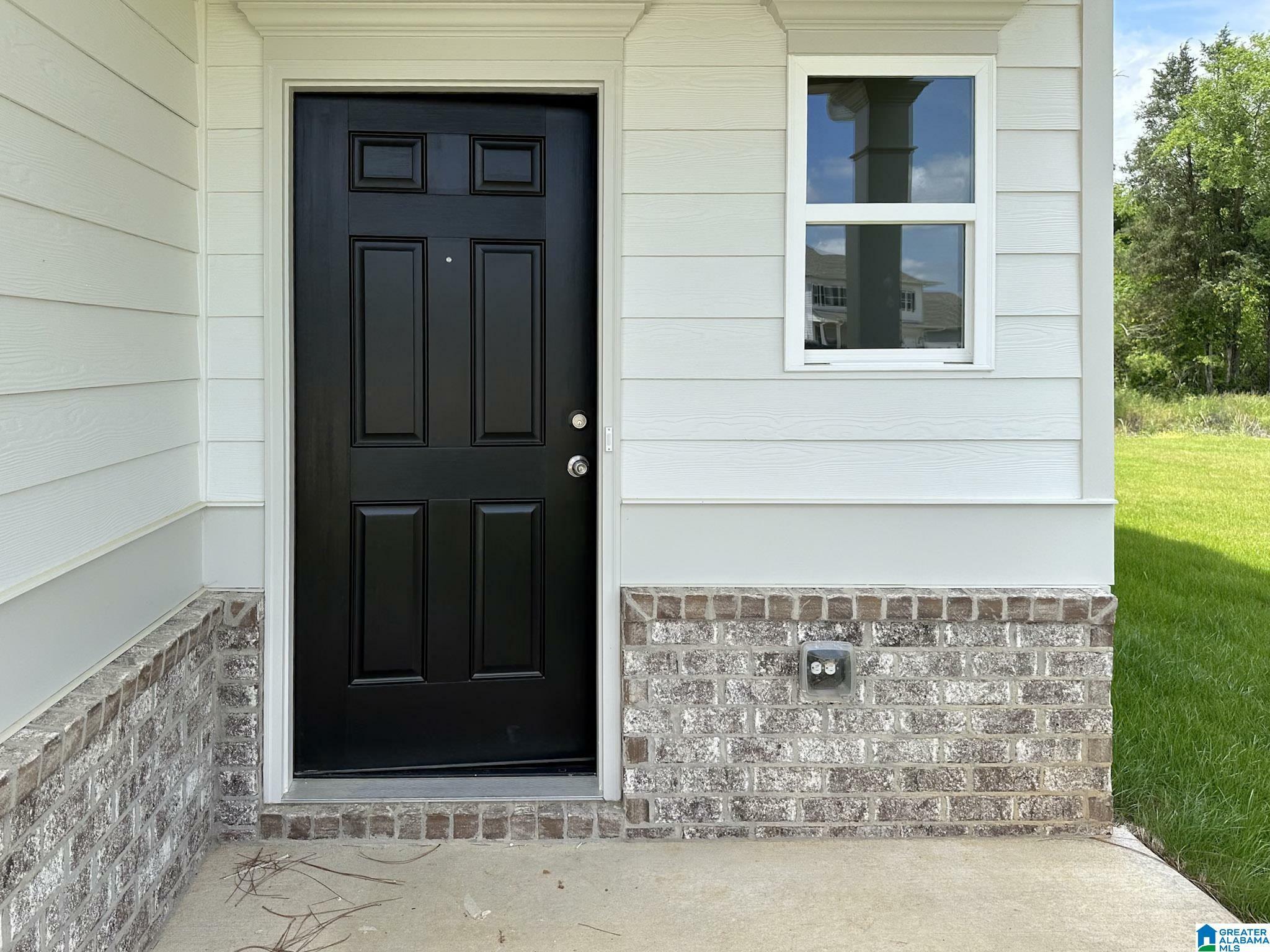 Property Photo: 5573 Headwinds Lane AL 35022