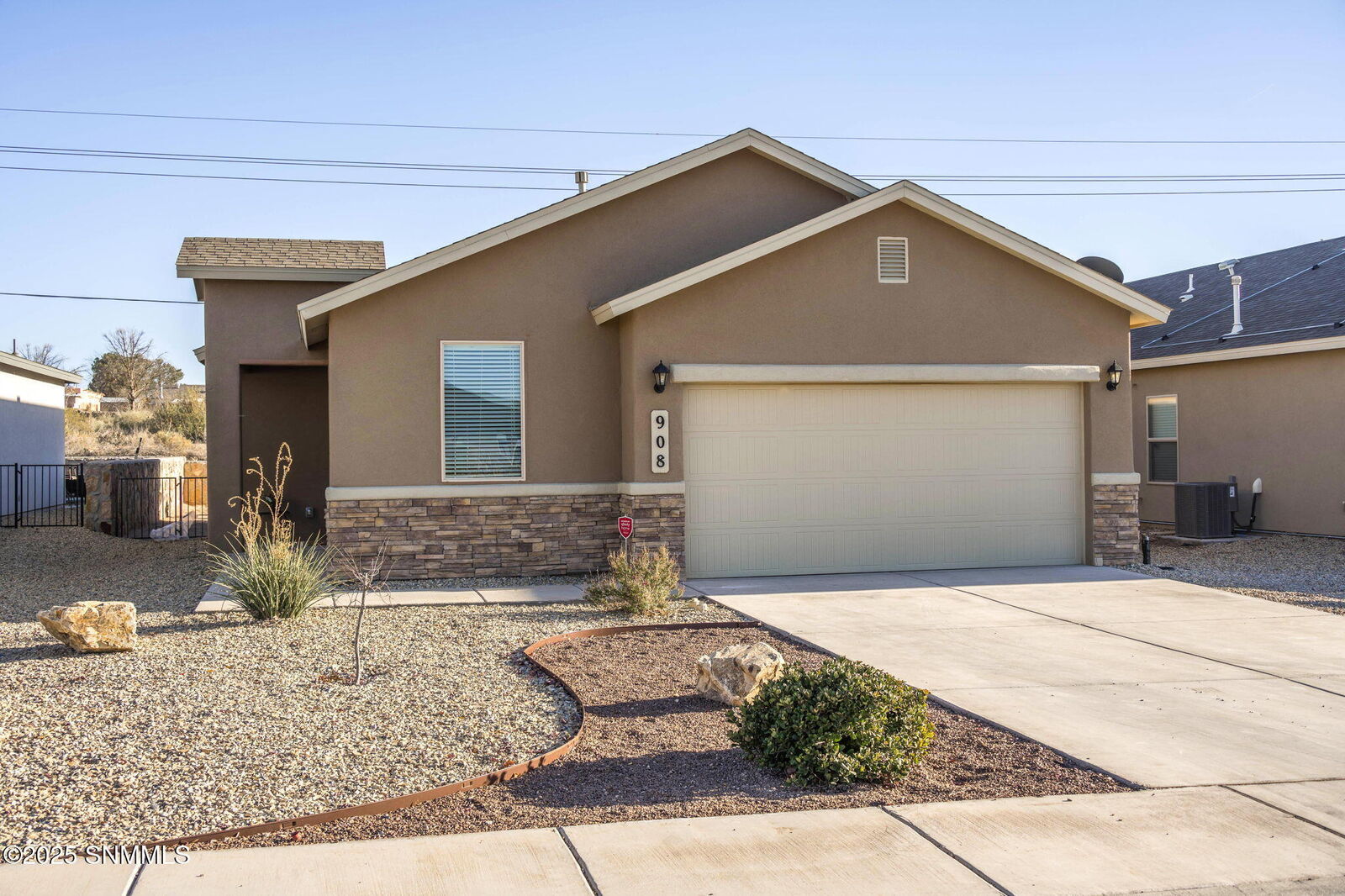Property Photo:  908 Desert Candle Drive  NM 88007 