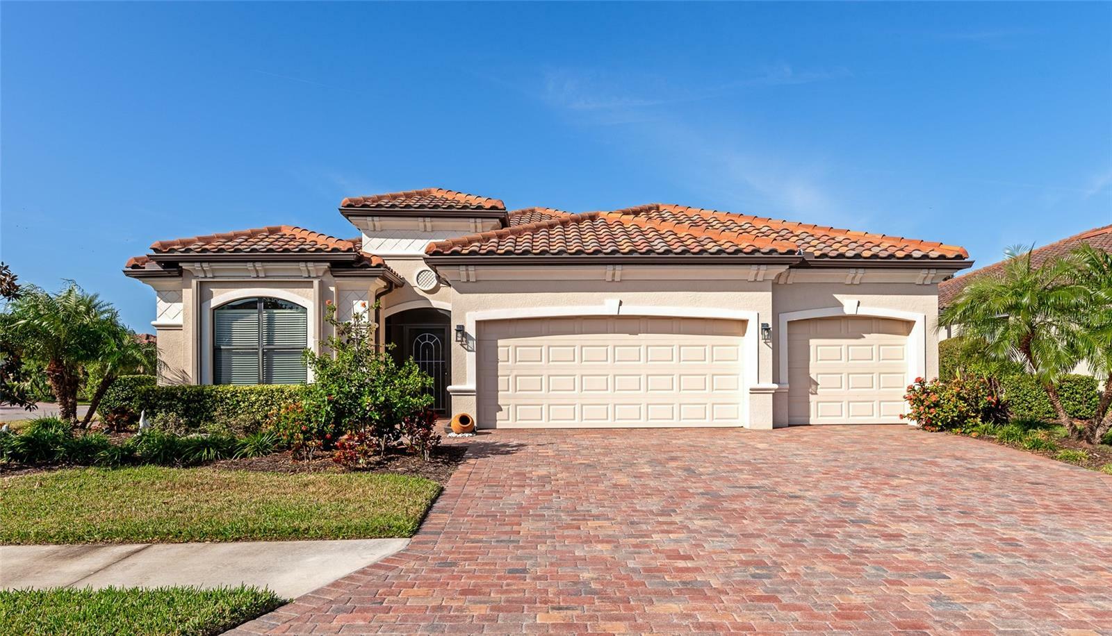 Property Photo: 6849 Wild Lake Terrace FL 34212