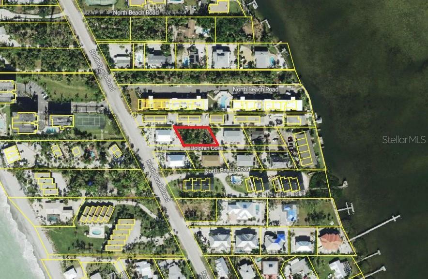 Property Photo: 5047 N Beach Road FL 34223