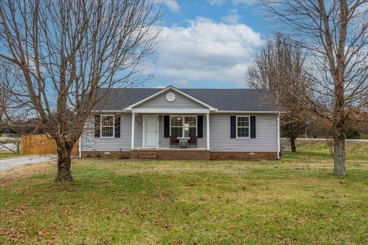 Property Photo:  2300 Forrest Fields Dr  TN 37034 