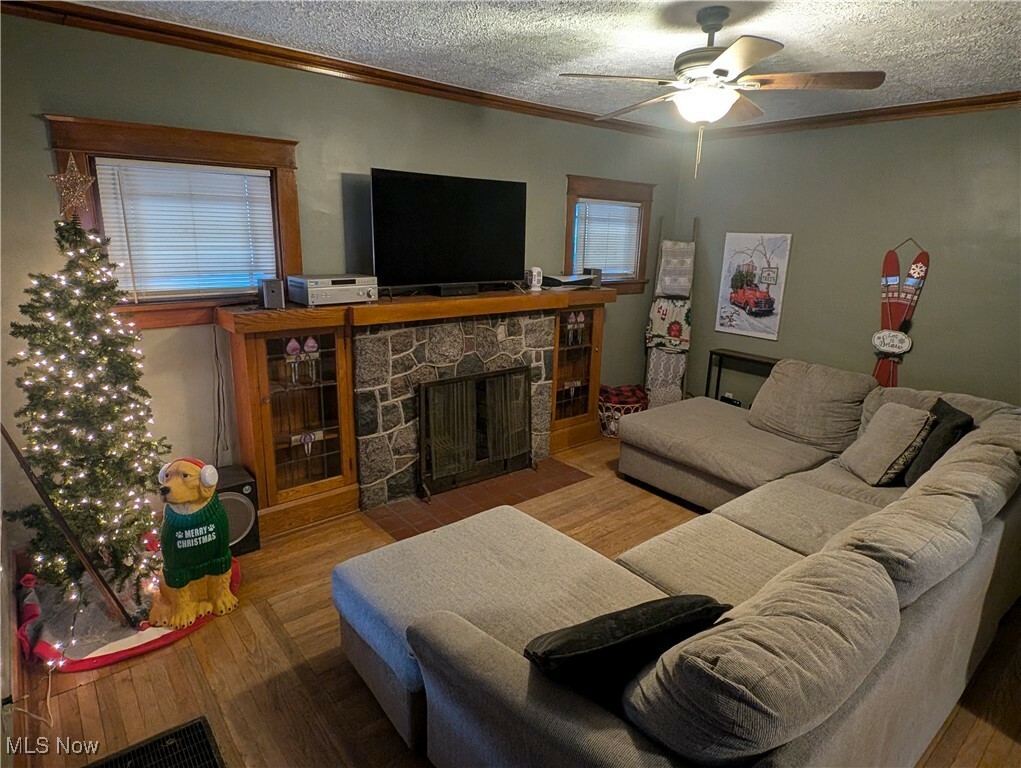 Property Photo:  63 N Brockway Avenue  OH 44509 