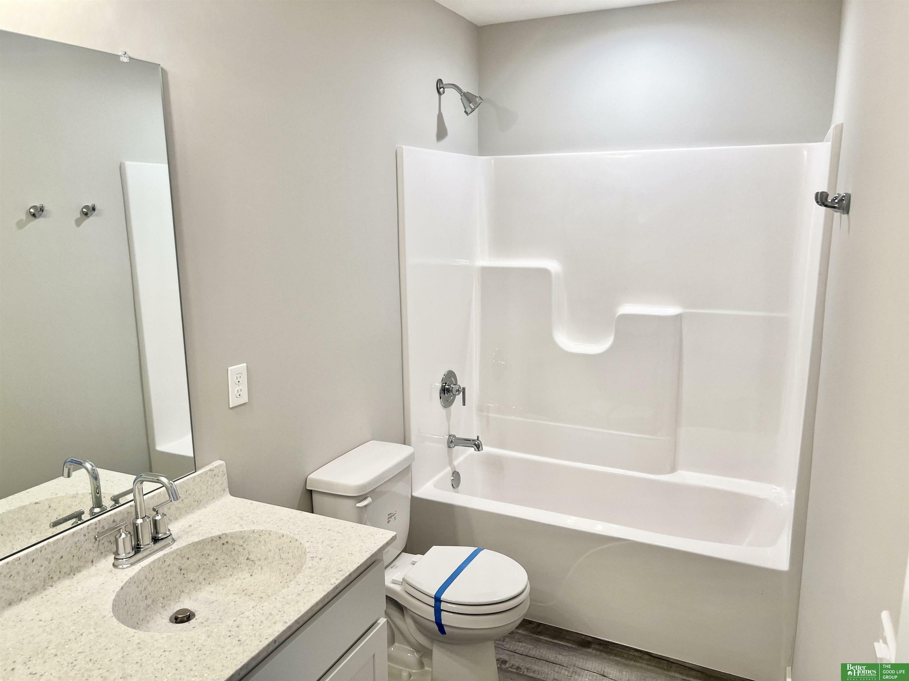 Property Photo:  17517 Clay Street  NE 68007 