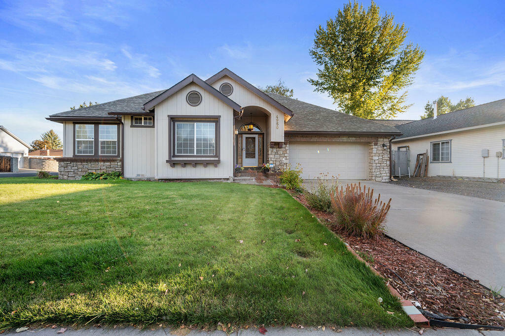 4950 Villa Drive  Klamath Falls OR 97603 photo