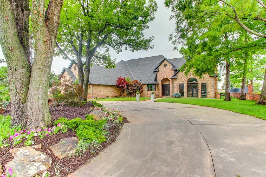 Property Photo: 5801 Oak Tree Road OK 73025