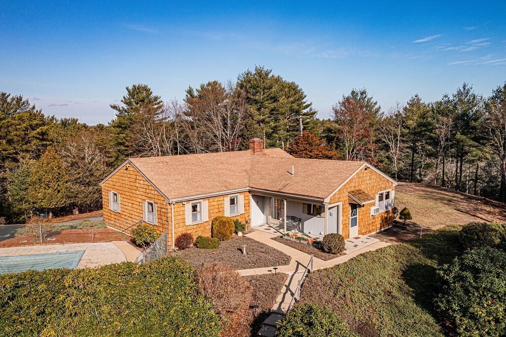 Property Photo:  5 Cemetery Hill Rd  MA 02360 