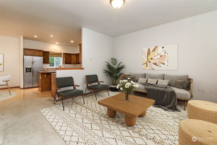 Property Photo:  1256  Ash Ave 112  WA 98270 