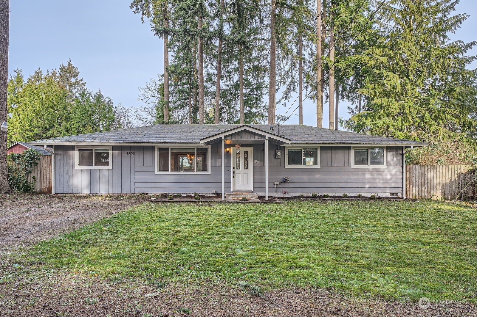 Property Photo:  4820  Aqua Drive E  WA 98391 