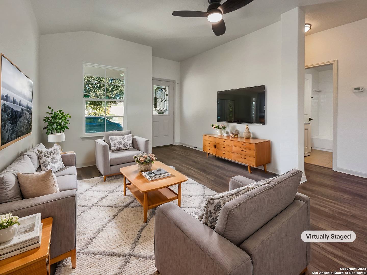 Property Photo: 478 Melody Wind TX 78130