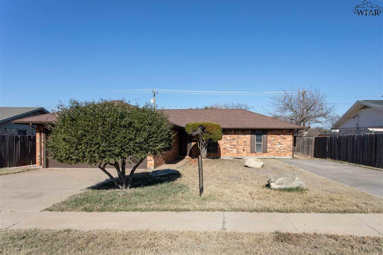 Property Photo:  5142 Tower Drive  TX 76310 