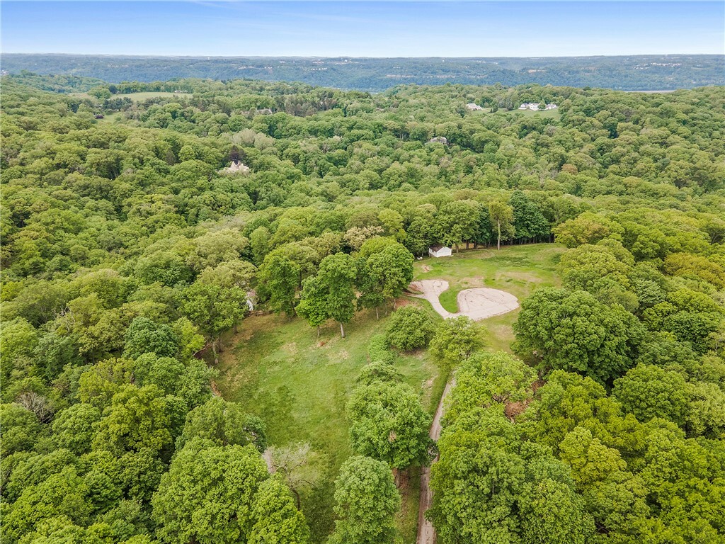Property Photo: 22-24 Lanes End PA 15143