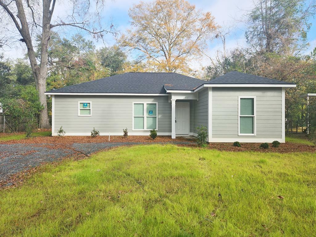 Property Photo:  1311 Tenth Ave  GA 31707 