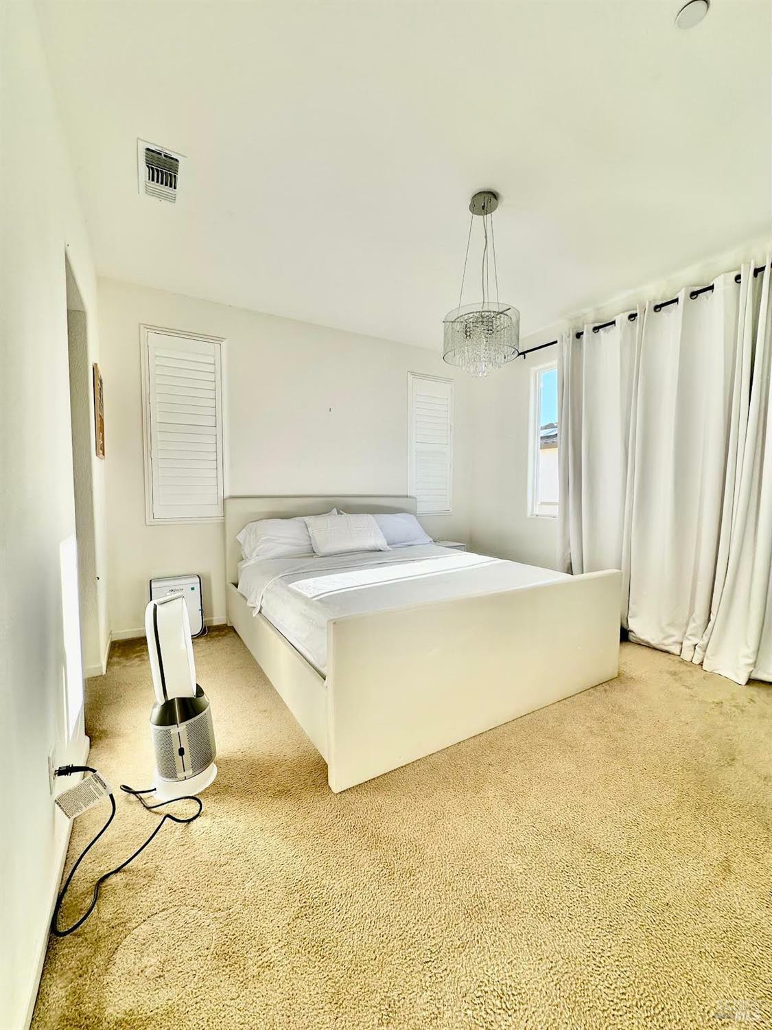 Property Photo:  736 Iris Drive  CA 95687 