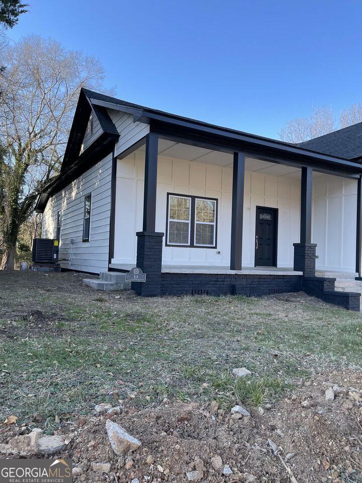 Property Photo: 13 N Blanche Avenue SW GA 30161