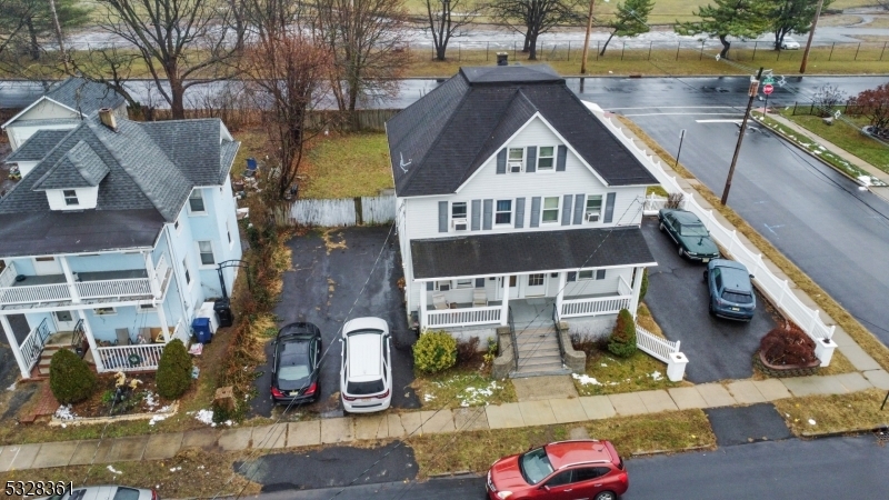 Property Photo:  1426 McCrea Pl  NJ 07062 