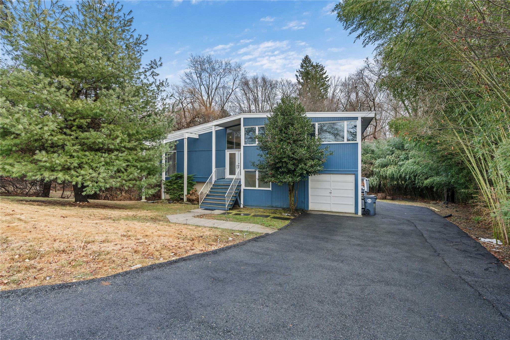 Property Photo: 22 Balmoral Crescent NY 10607