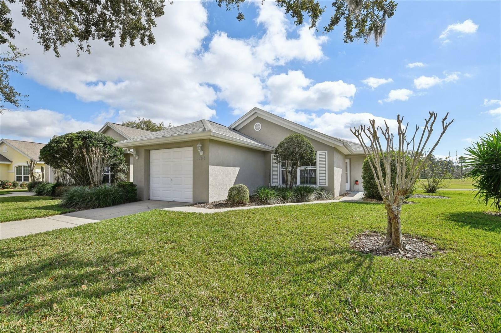 Property Photo: 1788 Hunters Greene Court FL 32757