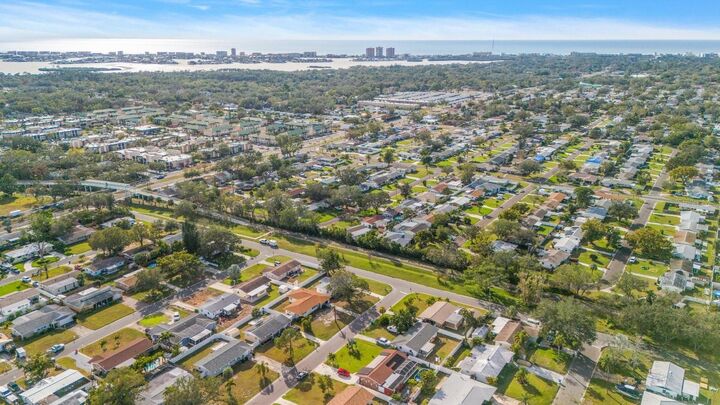 Property Photo: 11776 80th Avenue FL 33772
