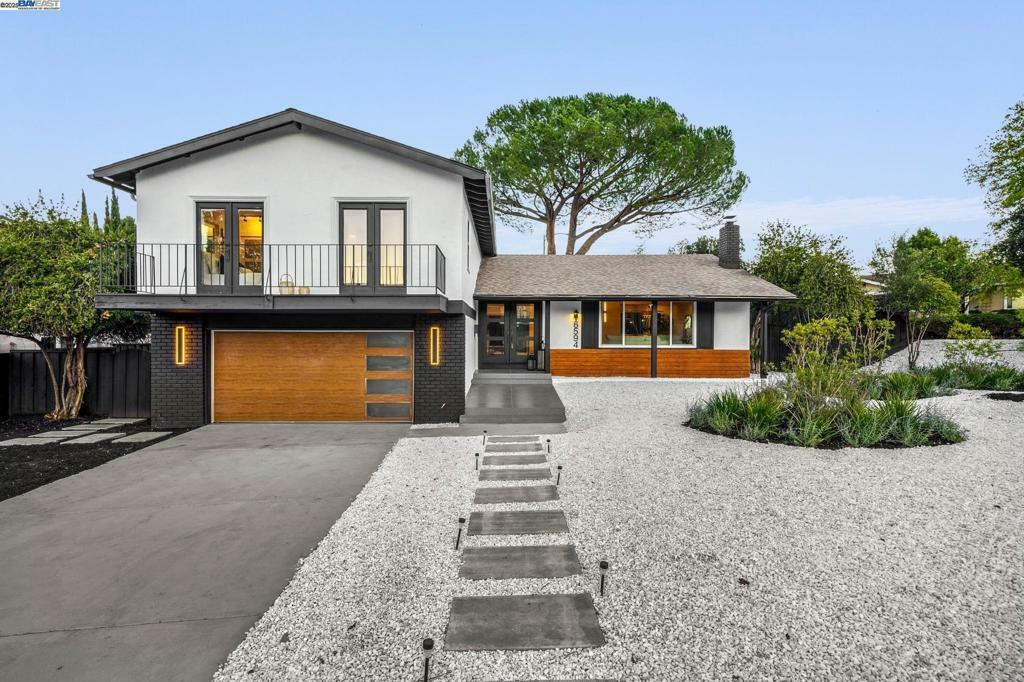 Property Photo: 6594 Jeremie Dr CA 95120