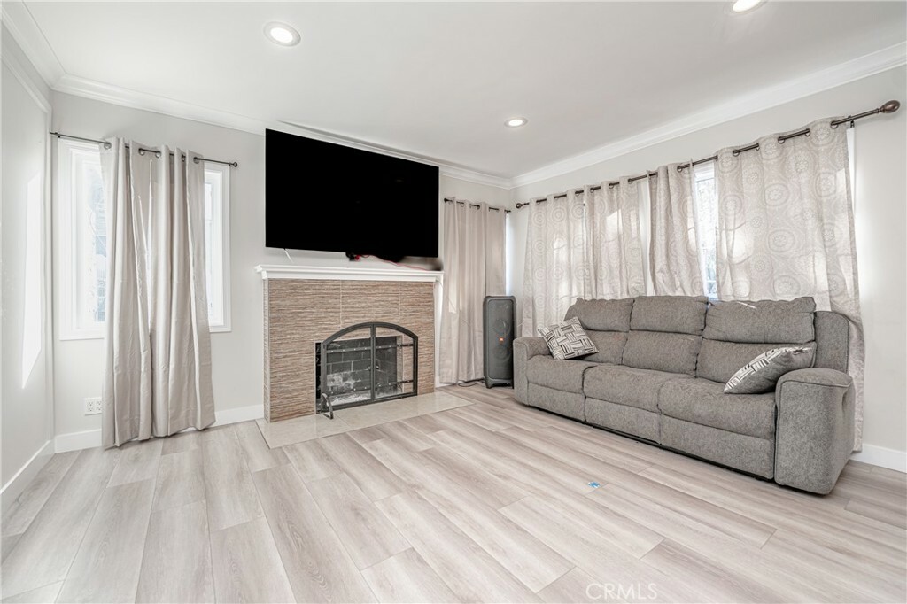 Property Photo: 6008 Simpson Avenue CA 91606