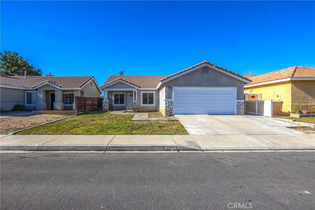 1245 Maplewood Lane  Mentone CA 92359 photo