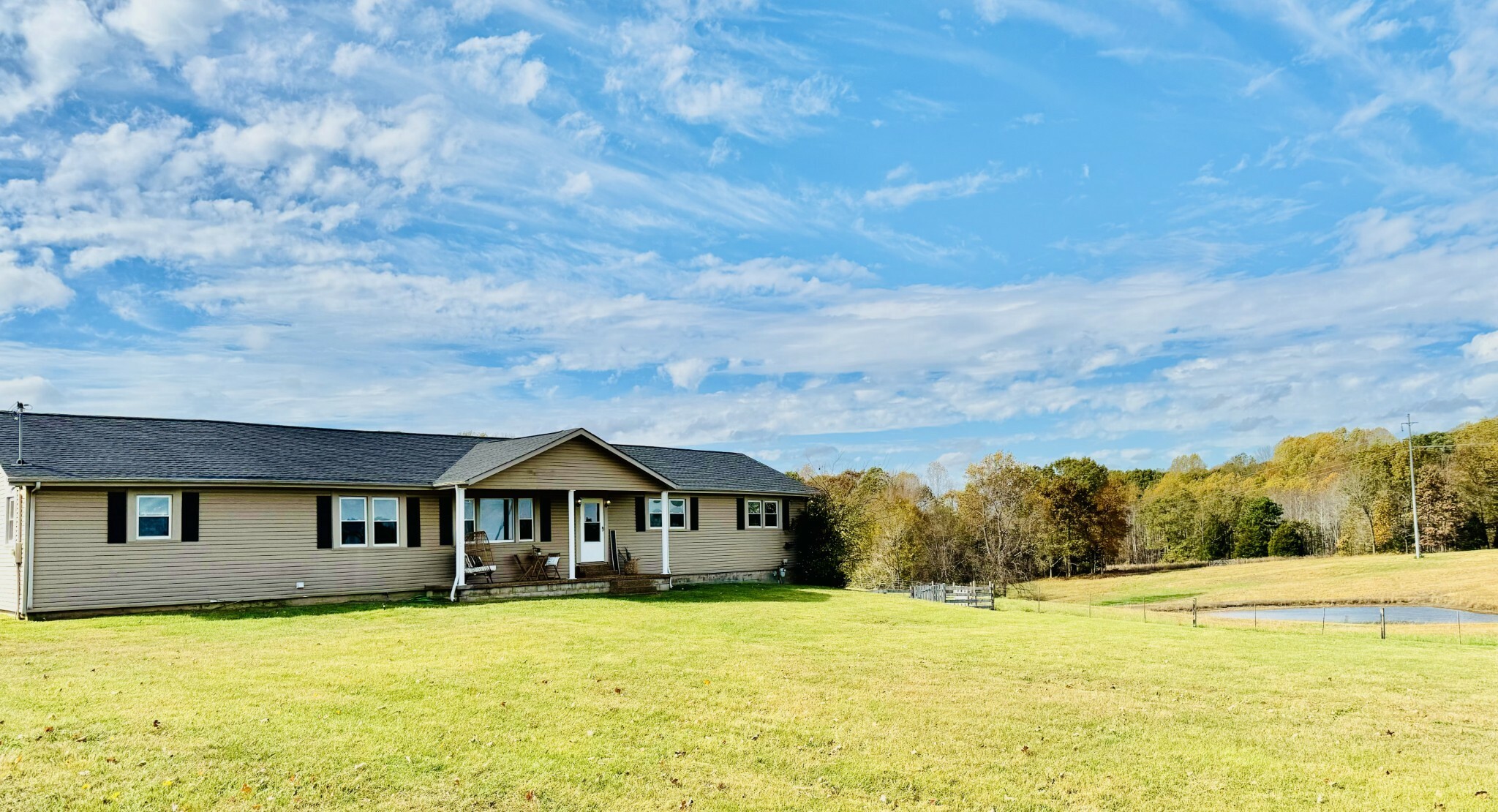 Property Photo:  905 Town Branch Rd  TN 37036 