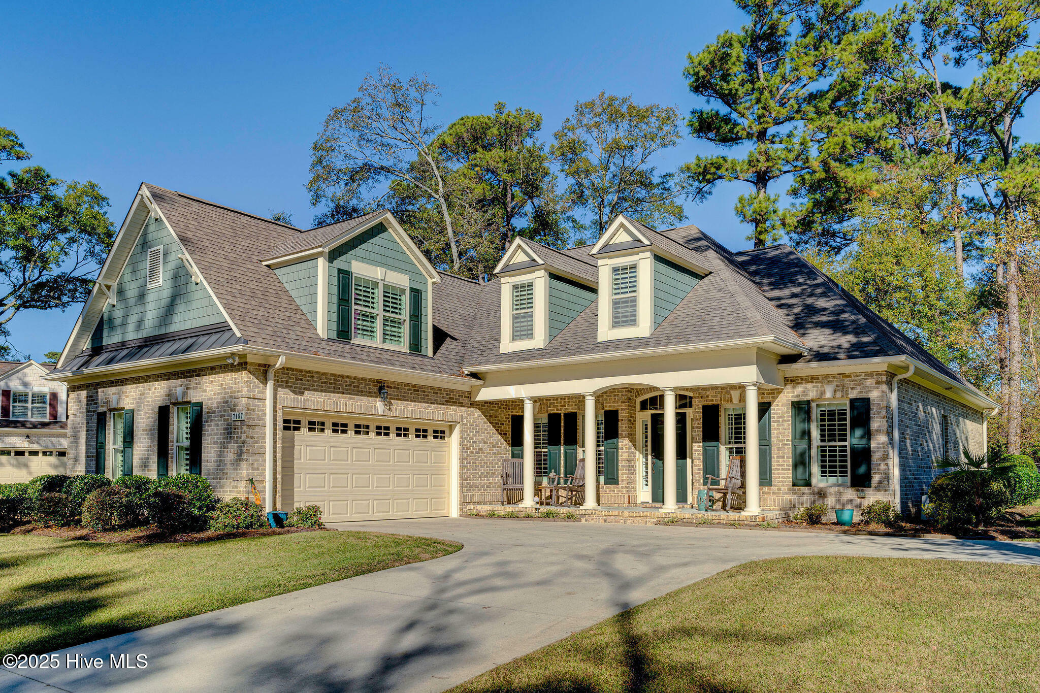 Property Photo:  7187 Arbor Oaks Drive  NC 28411 