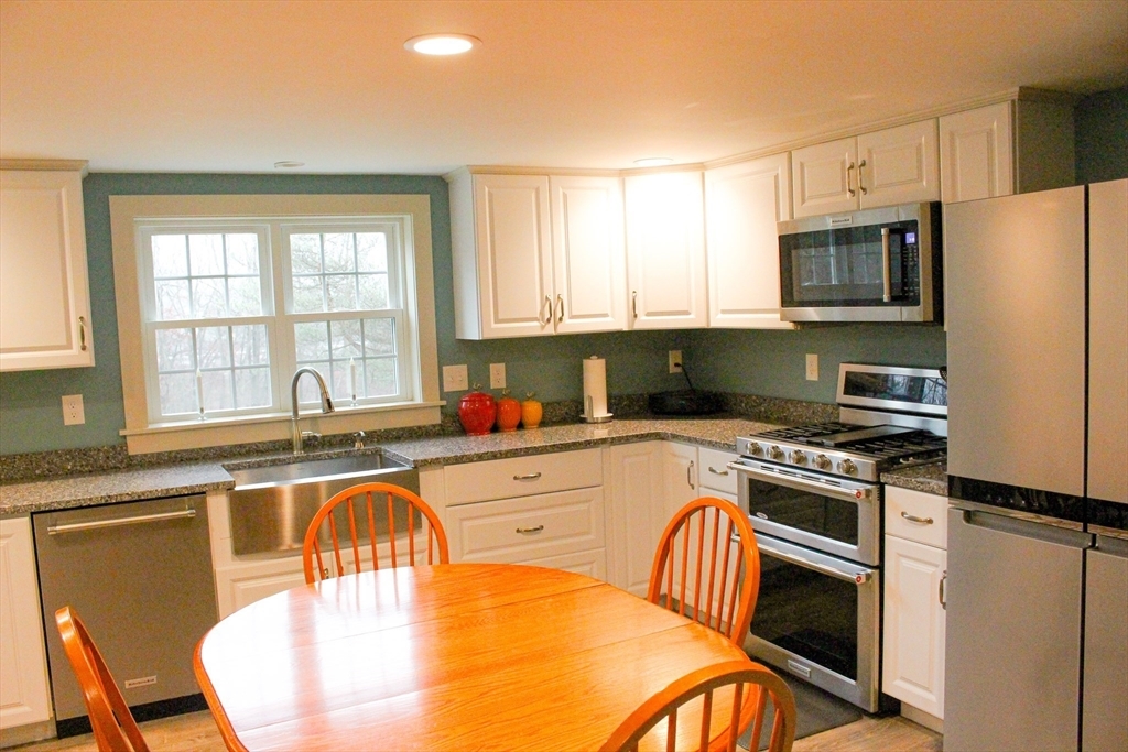 Property Photo:  535 Prospect St  MA 01583 