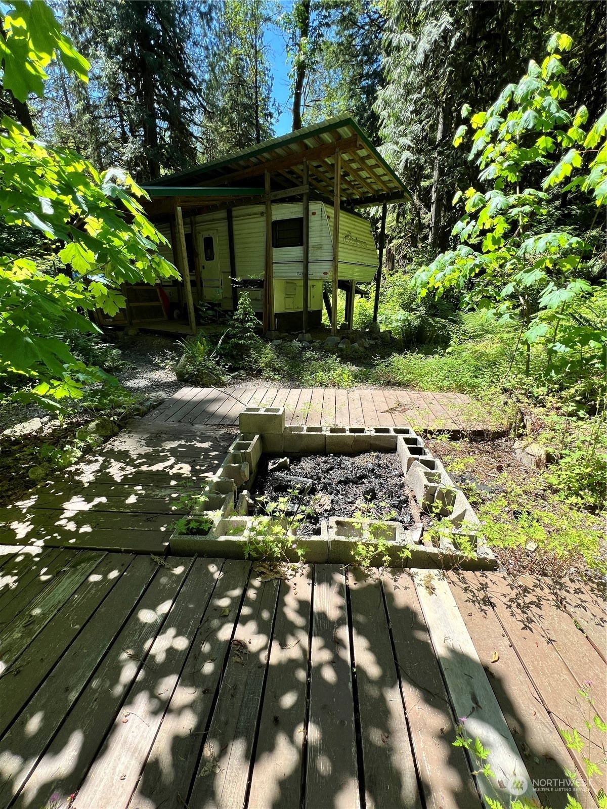 Property Photo:  63899  Cascade Park Place D1-69  WA 98267 