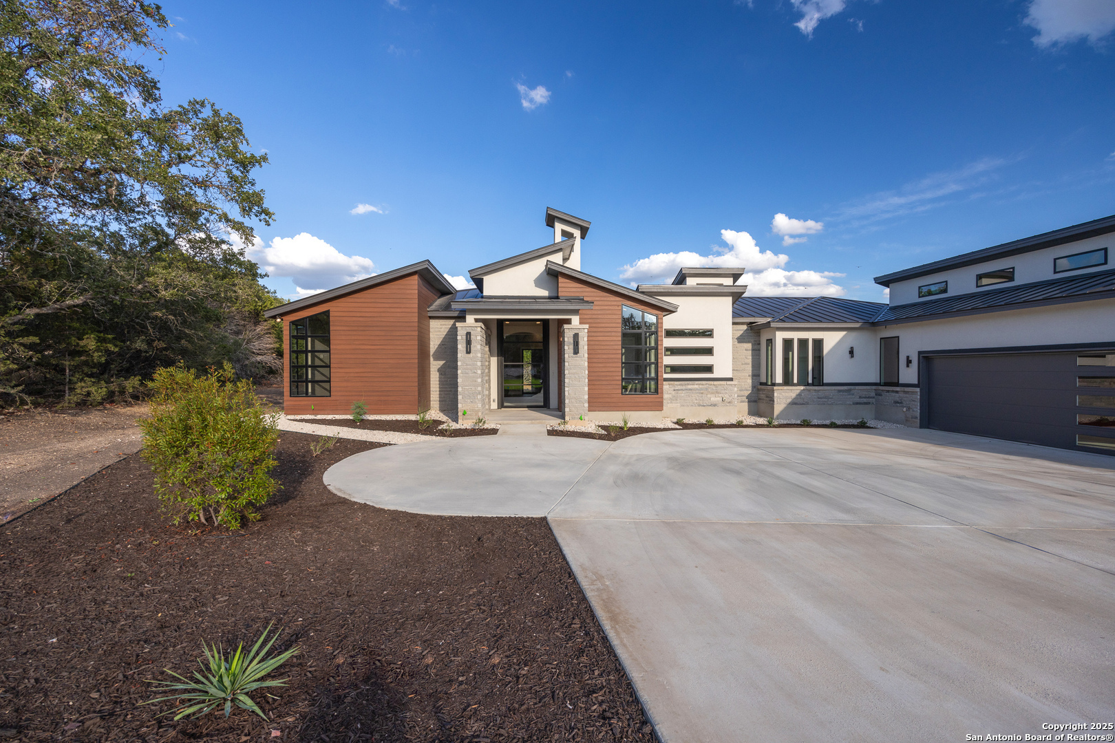 Property Photo: 1758 Paradise Pkwy TX 78133