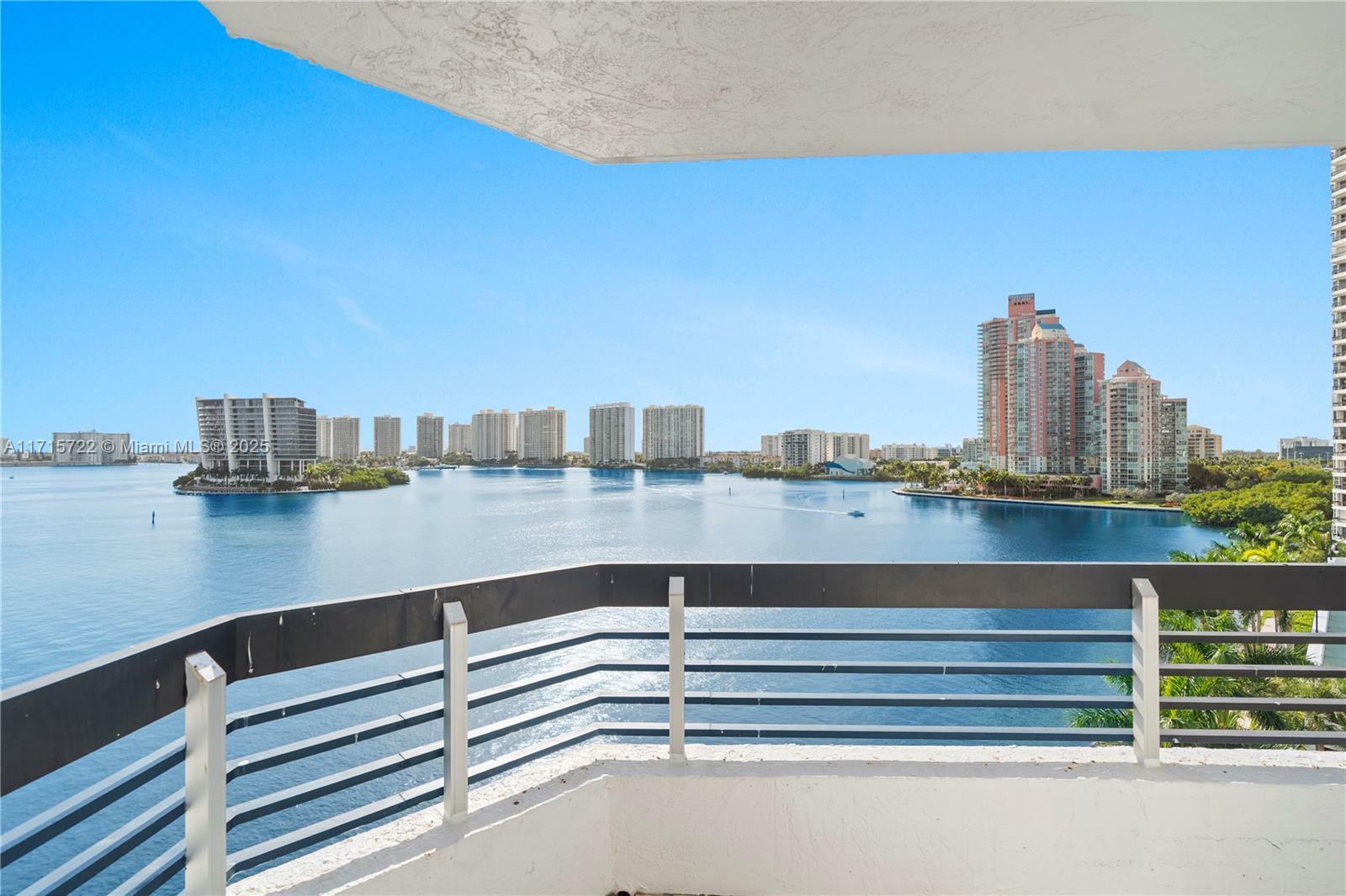 Property Photo:  3600 Mystic Pointe Dr 901  FL 33180 