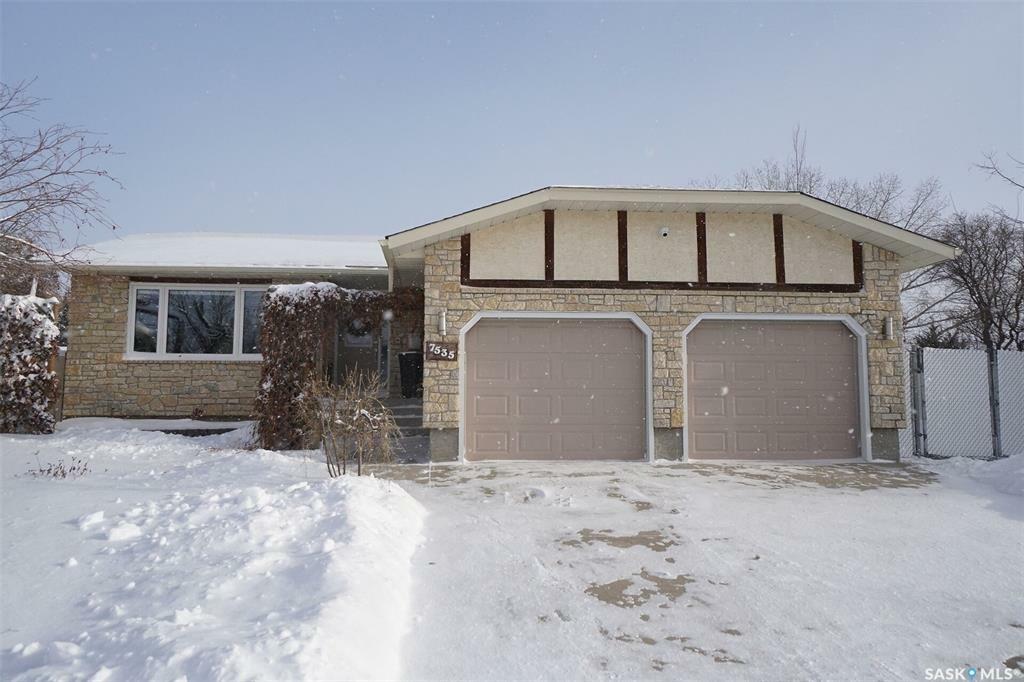 Property Photo:  7535 Butler Bay  SK S4Y 1B9 