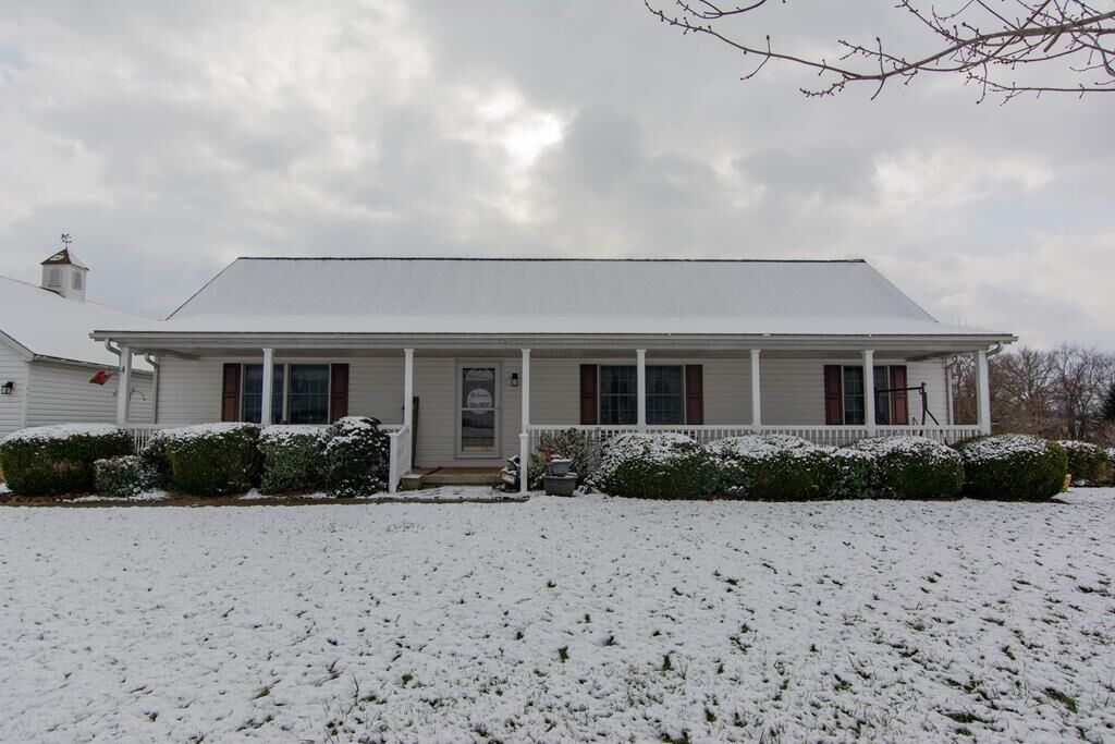 Property Photo: 2592 Blackwater Road OH 45601