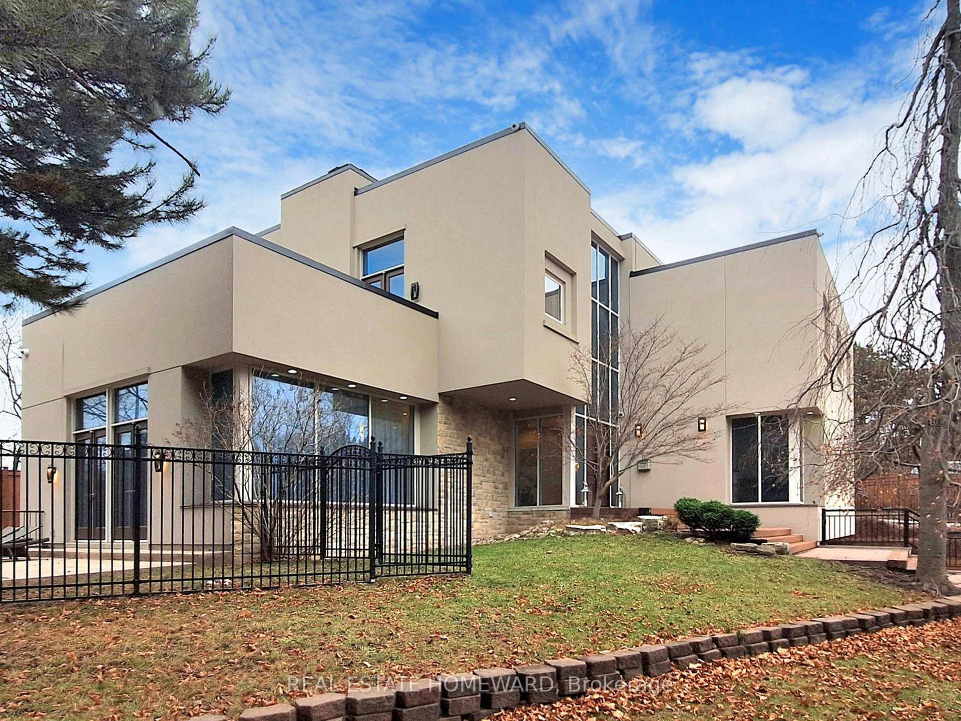 Property Photo: 128 Laurentide Drive ON M3A 3E5