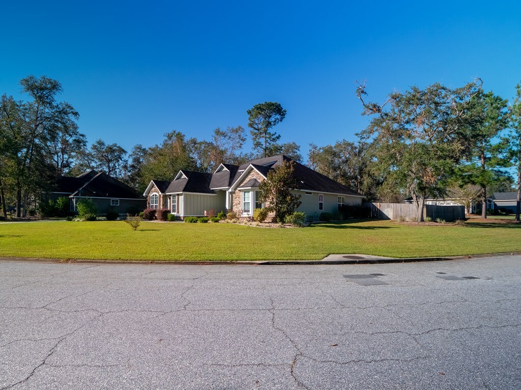 Property Photo:  3701 Knights Mill Drive  GA 31605 