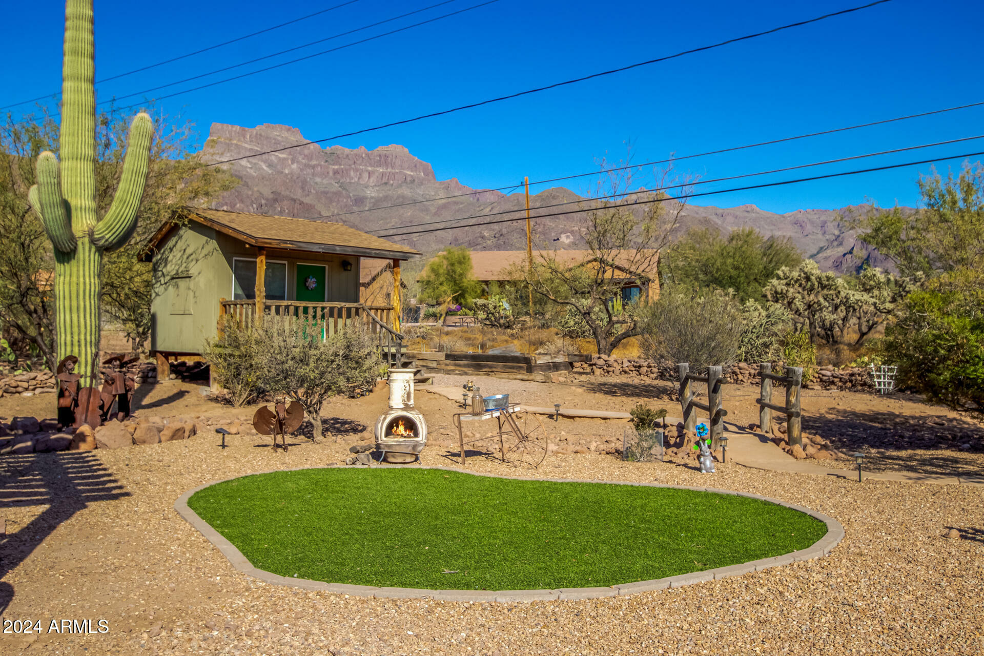 Property Photo:  617 S Camino Saguaro --  AZ 85119 