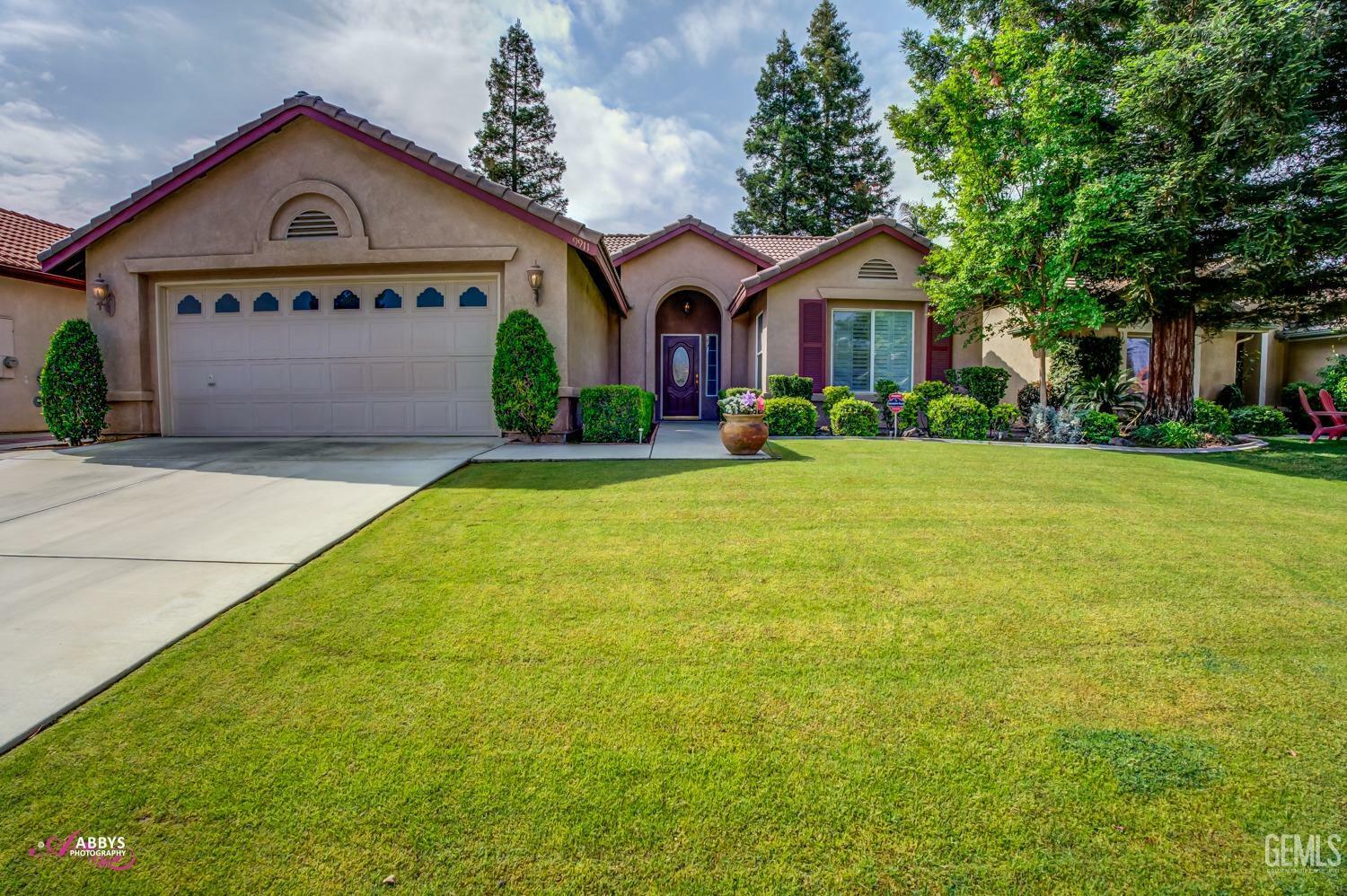 Property Photo:  9911 Brandy Rose Street  CA 93311 