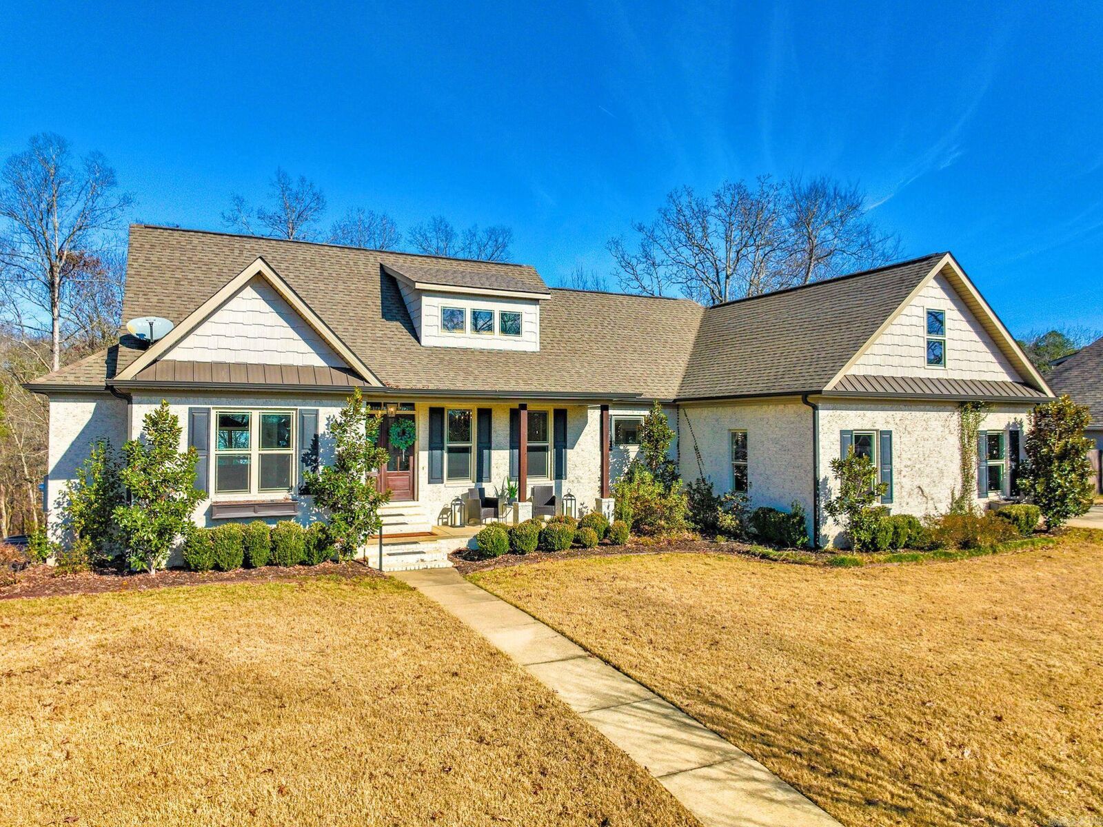 Property Photo: 164 Windsong Bay Drive AR 71901