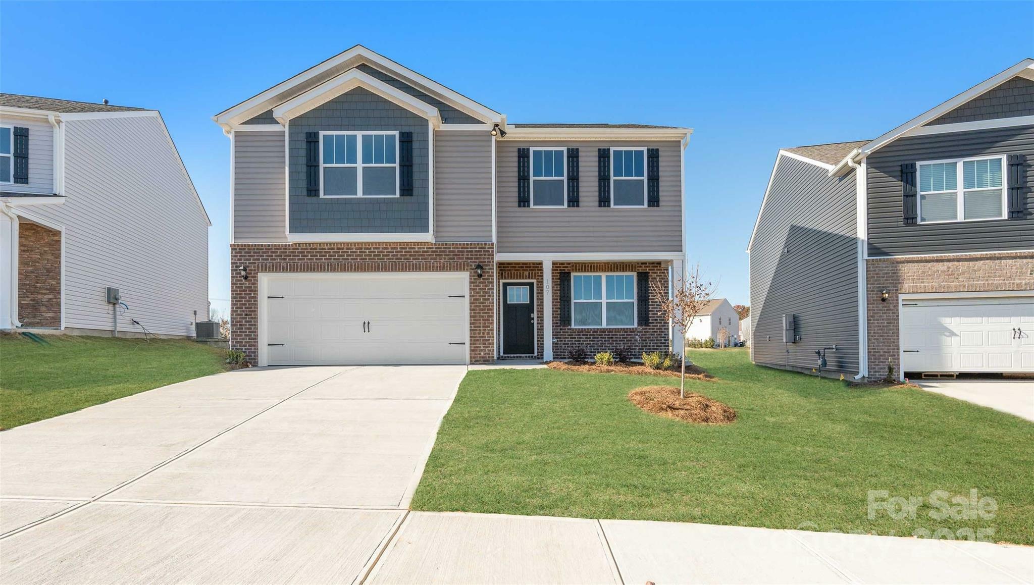 Property Photo: 830 Adelston Lane NC 28804