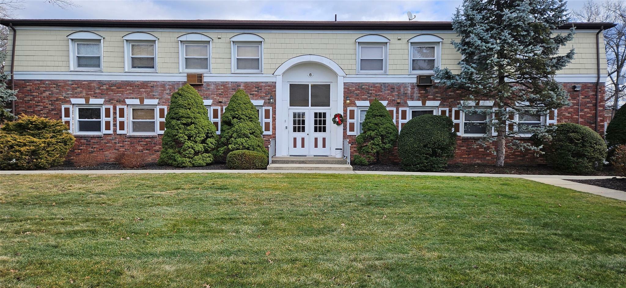 6 Normandy Village 1  Nanuet NY 10954 photo