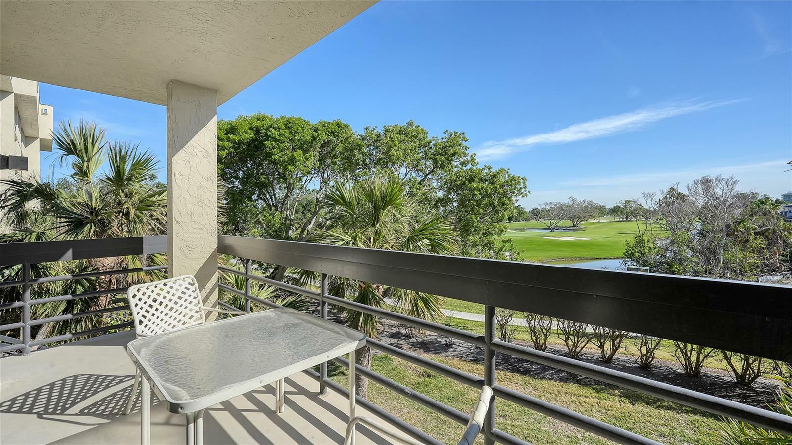 Property Photo:  1065 Gulf Of Mexico Drive 201  FL 34228 