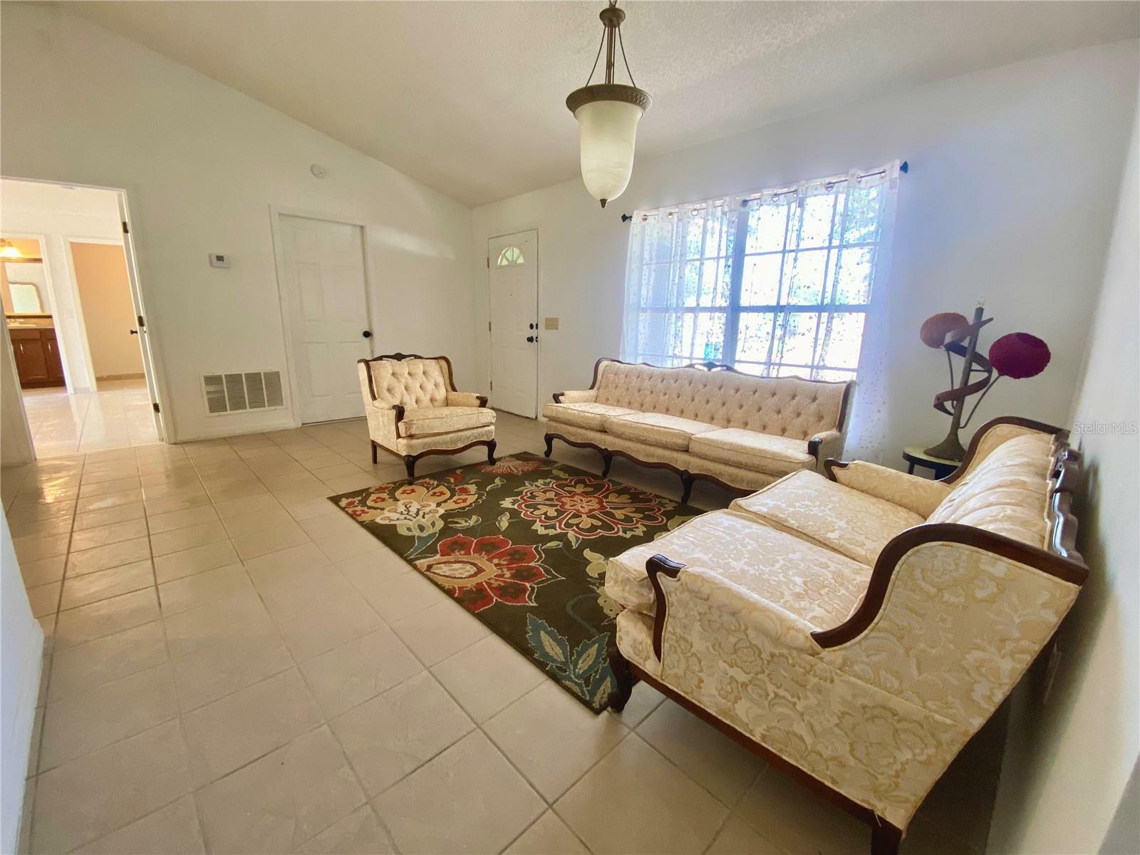 Property Photo:  1760 Oakgrove Avenue  FL 32725 