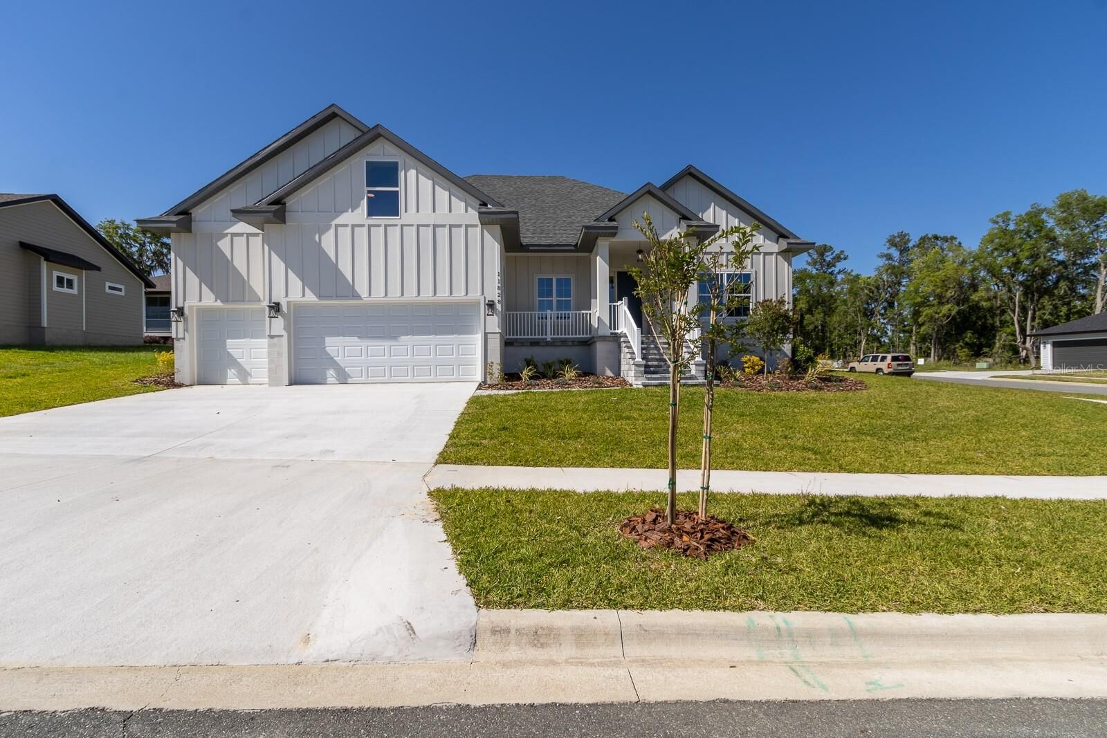 Property Photo:  11828 NW 15th Road  FL 32606 