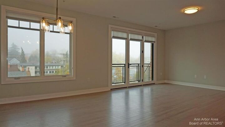 Property Photo: 441 S Ashley Street MI 48103