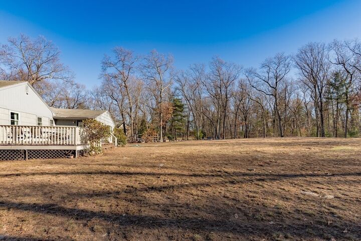 Property Photo: 231 Mill St MA 01803