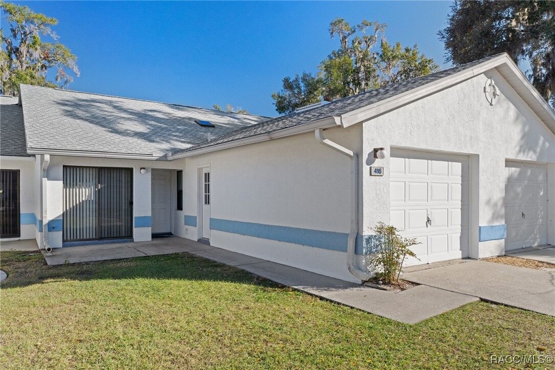 Property Photo: 416 Landing Boulevard FL 34450
