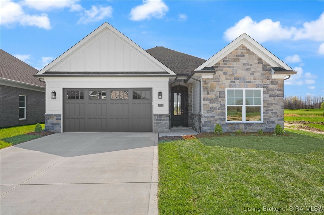 Property Photo: 1709 Greenbrier Place Lot 330 IN 47126