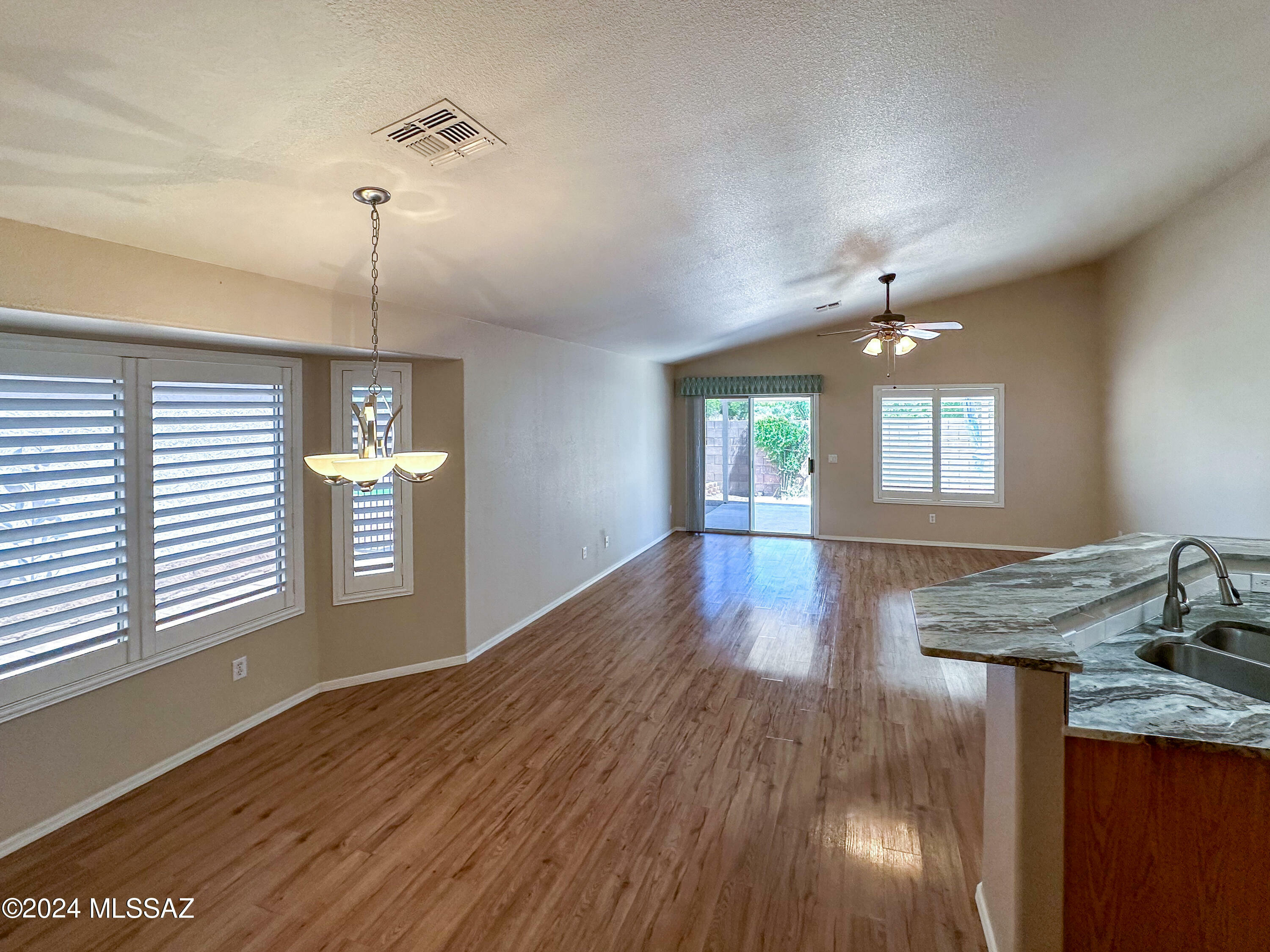 Property Photo:  9948 N Pegasus Avenue  AZ 85742 